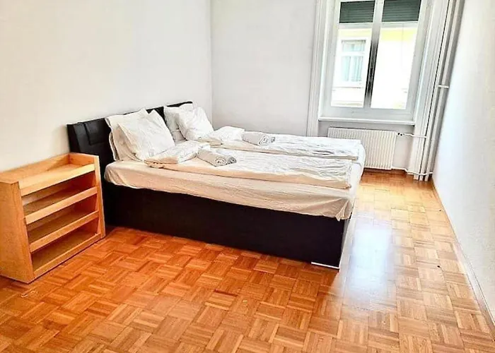 3 Center Flat, Hb Konrad Apartament *